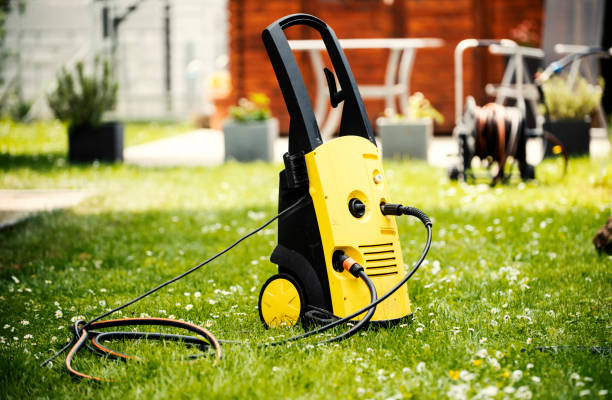 Best Driveway Pressure Washing  in Glenns Ferry, ID